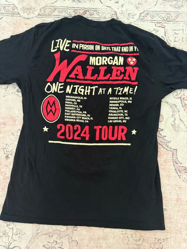 Top Morgan Wallen Black Size L - Image 2
