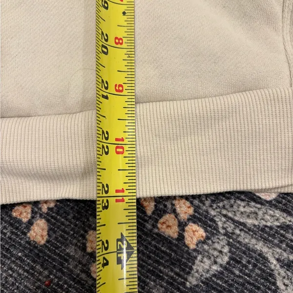 Lululemon Athletica Off-White Hoodie - Image 6