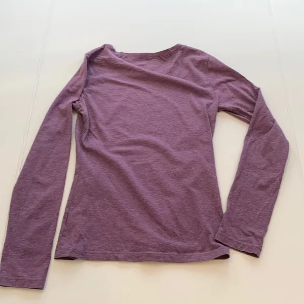 Oakley Women's Small Purple Long Sleeve T-Shirt - Image 5