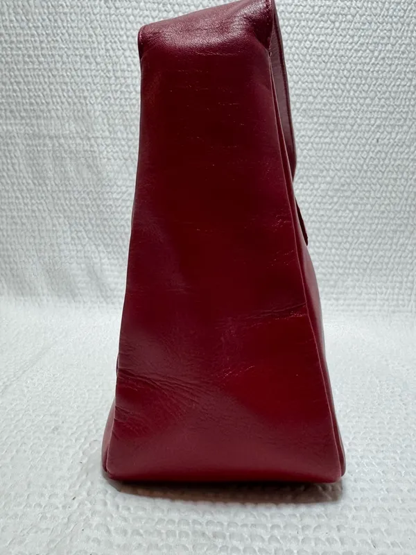 The Sak red leather shoulder bag zip closure, detachable strap interior pockets - Image 3
