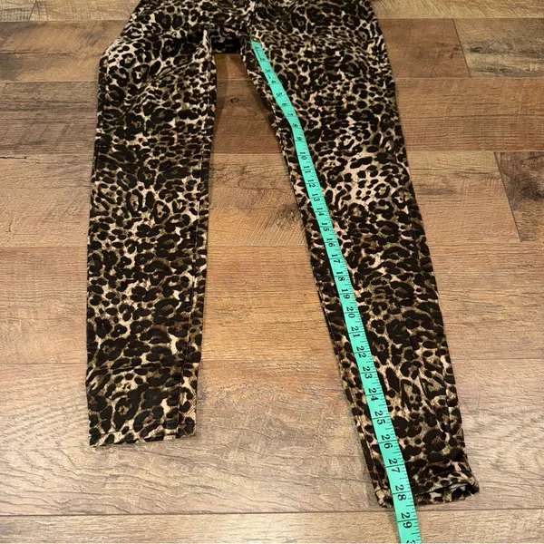 Jennifer Lopez Cheetah Print Skinny Jeans - Image 10