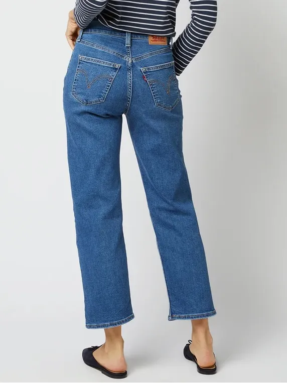 LEVI’S Ribcage Straight Ankle Jeans in Summer Slide - Image 2