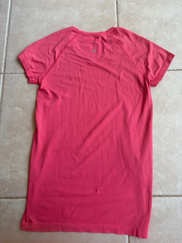 Lululemon Swiftly Tech - Image 2