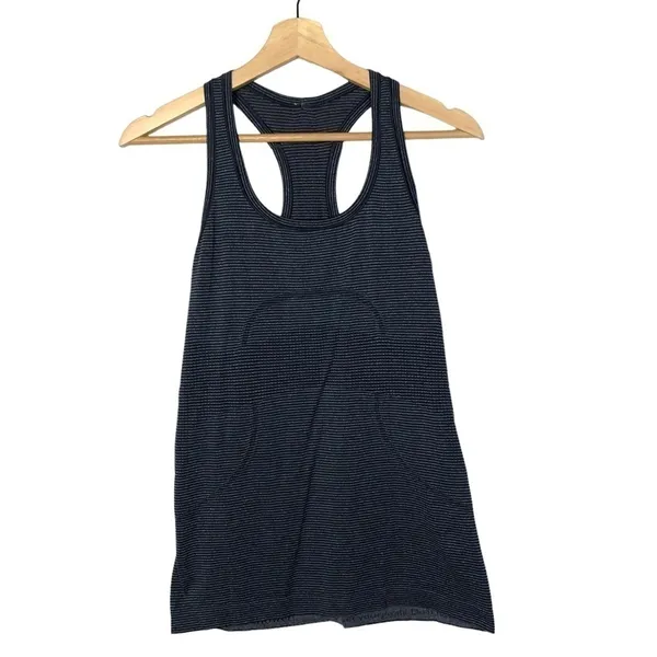 Lululemon Run‎ Swiftly Tech Fitted Tank Top Heathered Cadet Blue Striped 8 - Image 3