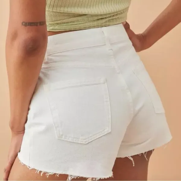 Reformation Charlie High Rise Jean Shorts in Vintage White Size 31 - Image 13