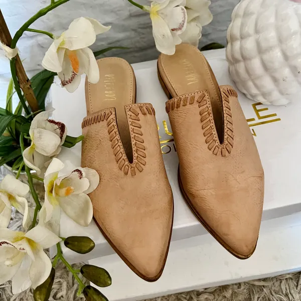 MI,IM Boho Leather Mules - Image 3