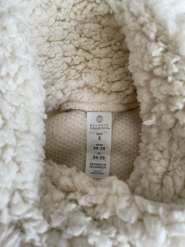 Ellie Sherpa Pullover - Image 6