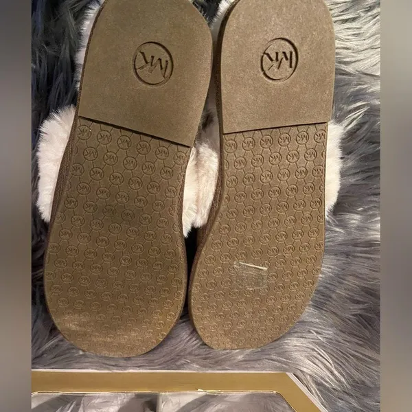 NWB Michael Kors Women’s Tula Scuff Slip On Cozy Slippers - Image 8