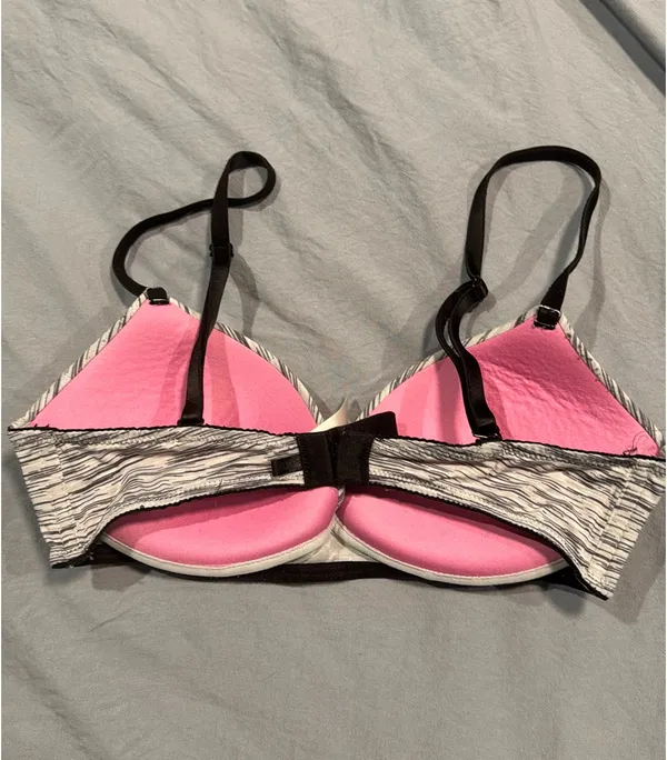 PINK Victoria's Secret Bra - Image 2
