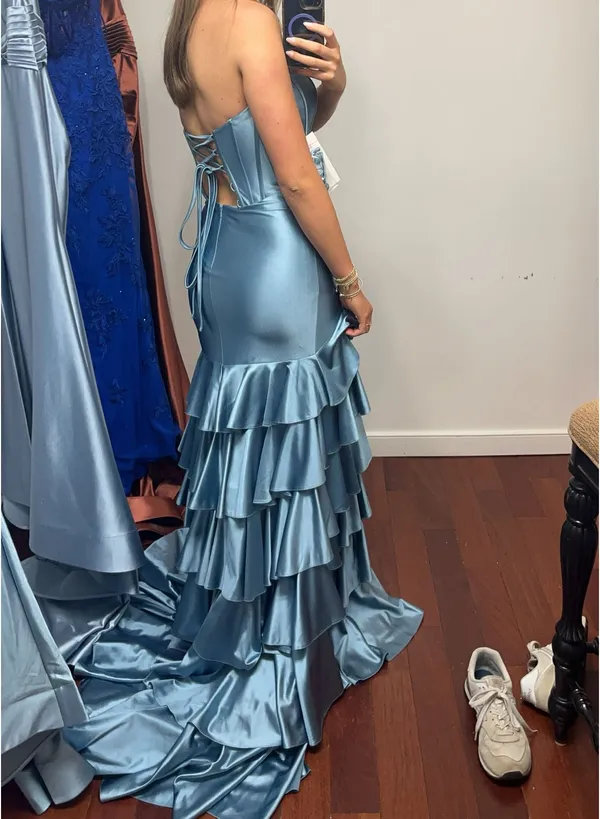 Sherri Hill Prom Dress - Image 2