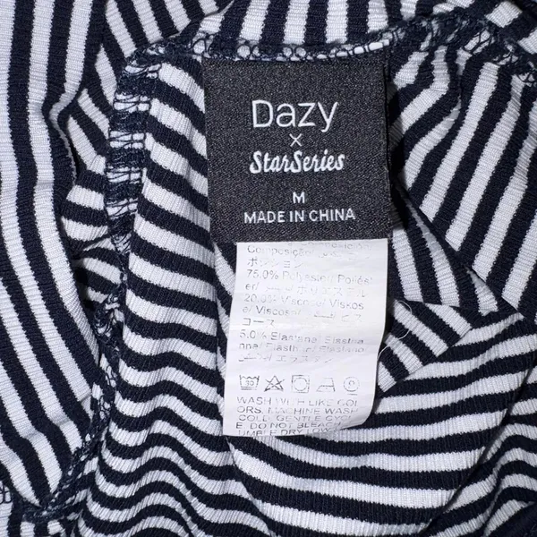 Dazy x StarSeries white & black horizontal striped top in size M. - Image 2