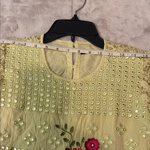 Embroidered Floral Dress with Puff Sleeves - Image 6