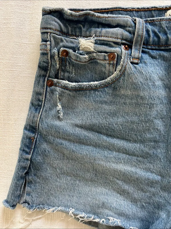 Abercrombie & Fitch - The Mom Short, High Rise - Image 4