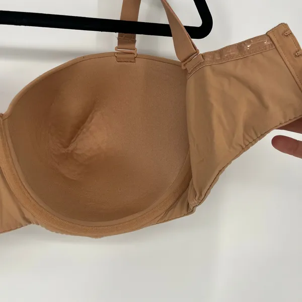 SKIMS Fits Everybody Strapless Bra Nude Beige 40DDDD Convertible - Image 3