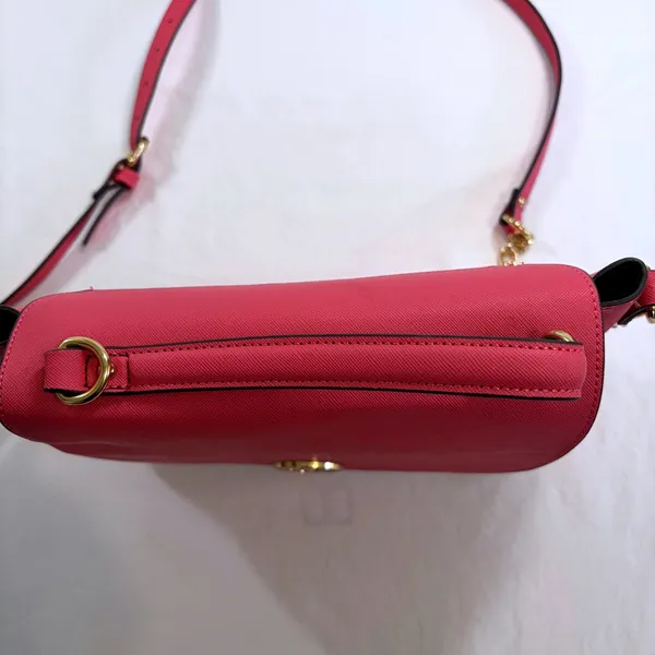 Steve Madden Pink Melodie Crossbody Bag Gold SM Logo Flap Messenger Purse 9"x7"‎ - Image 9