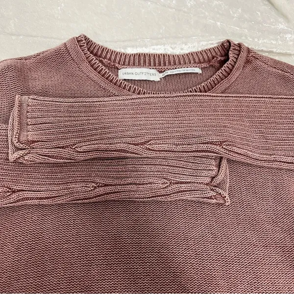 Urban Outfitters xs crop top ribbed sweater - Image 6