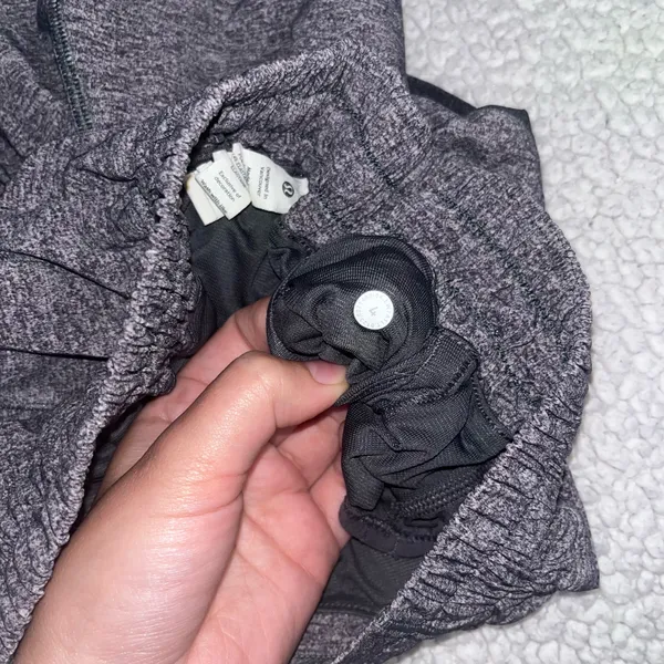 Lululemon Hotty Hot Shorts 4" - Image 7