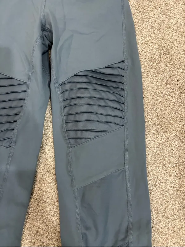 Alo Yoga Moto Full Length Airbrush Legging Gray Small Workout Activewear Running - Image 10