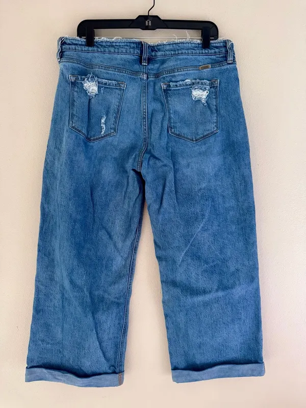 KanCan Size 15/31 High Cuffed Wide Leg Distressed Jeans (slight crop) - Image 4