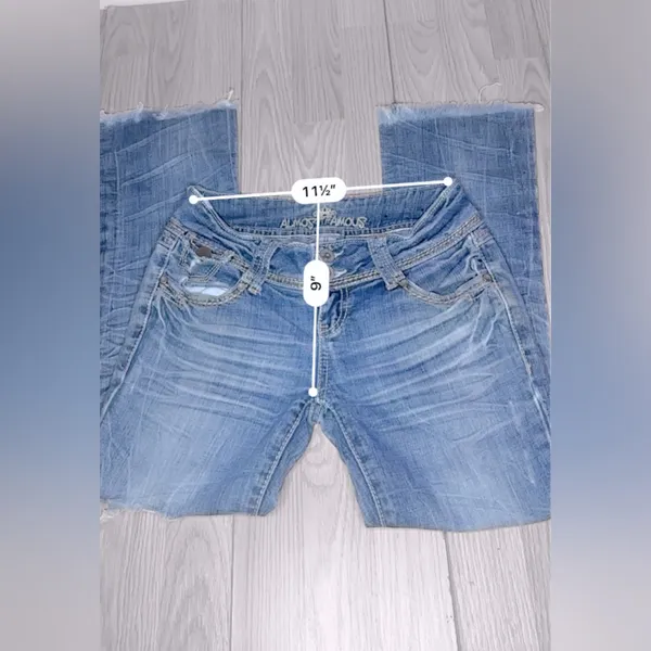 Y2K Women’s Embroidered Low Rise Bootcut Distressed Jeans - Image 9
