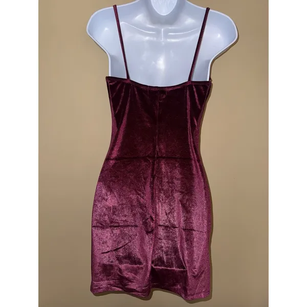 Y2K Women Shimmer Burgundy Velvet Cowl Neck Bodycon‎ Mini Dress S Night out - Image 4