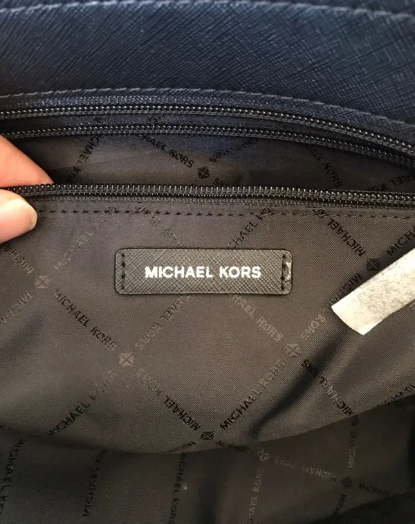 Michael Kors Purse - Image 10