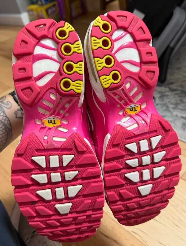 Nike Air Max Plus TN SE Women’s - Image 5