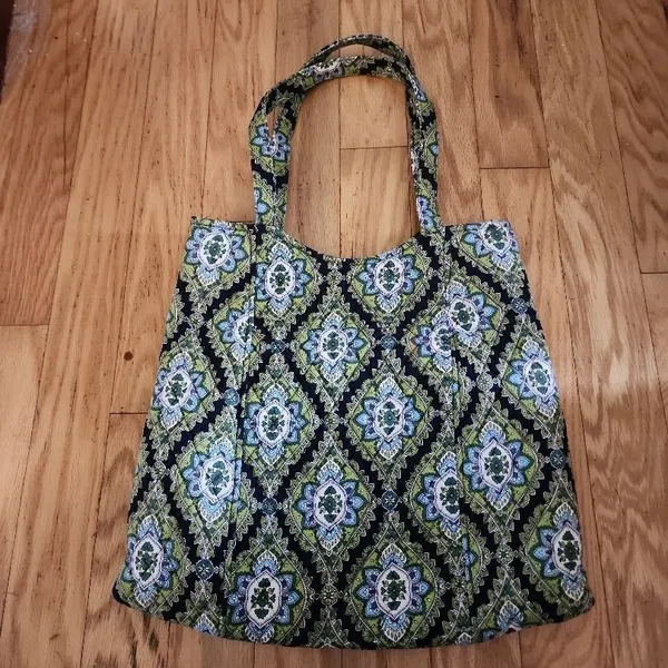 Vera Bradley Handbag Tote Petal Paisley Quilted Classic‎ Front Pocket Bohemian - Image 2