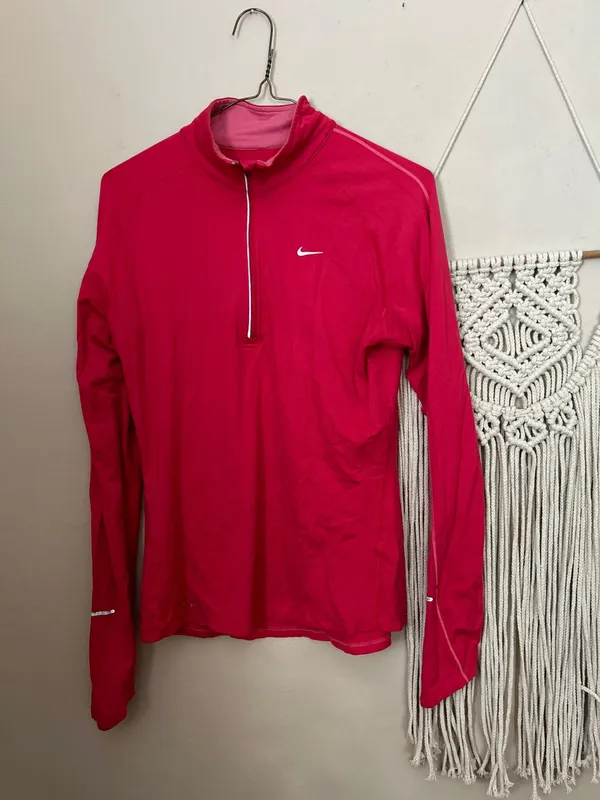 Nike Dri-Fit Long Sleeve - Image 4