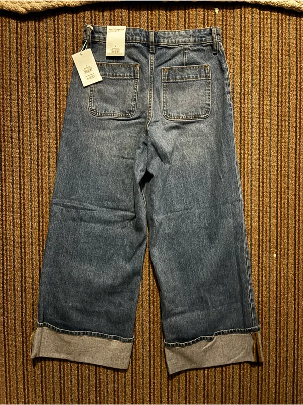 Free Assembly Wide-Leg Blue Denim Jeans - Image 3