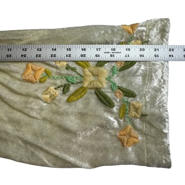 Free People‎ Ember Embroidered Floral Tunic Top Womens Small Cream Velvet NWOT - Image 9