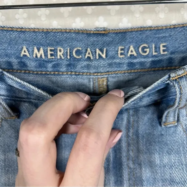 American Eagle Light Wash High Rise Mom Shorts‎ - Image 2