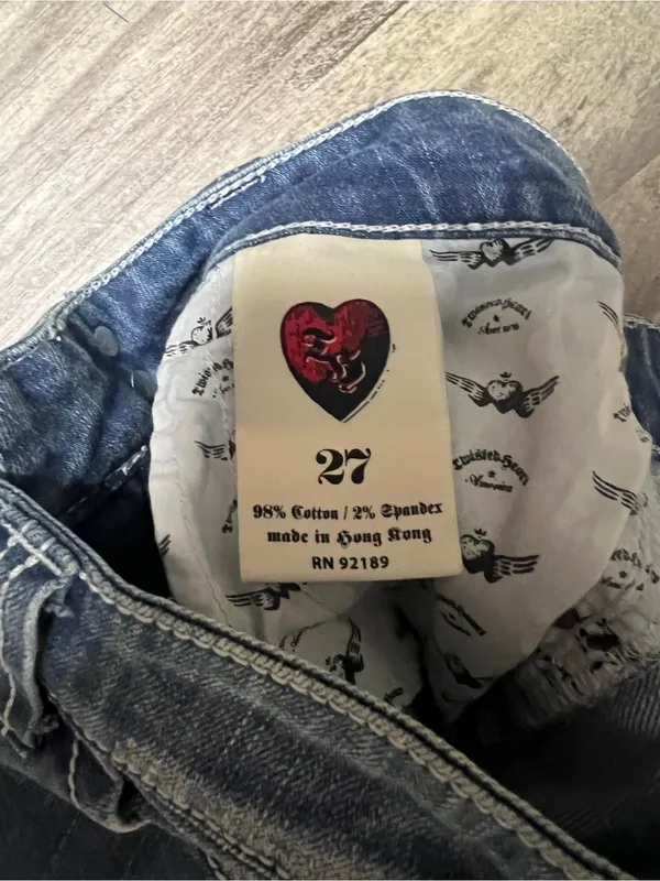Vintage Y2K Twisted Heart Low Rise Flare Jeans Pink Rhinestone Embellished 27x35 - Image 4
