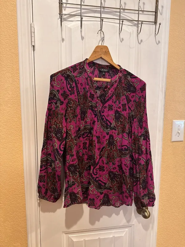 LAUREN Ralph Lauren Black Label Purple Paisley Pleated Georgette Blouse Size M - Image 4