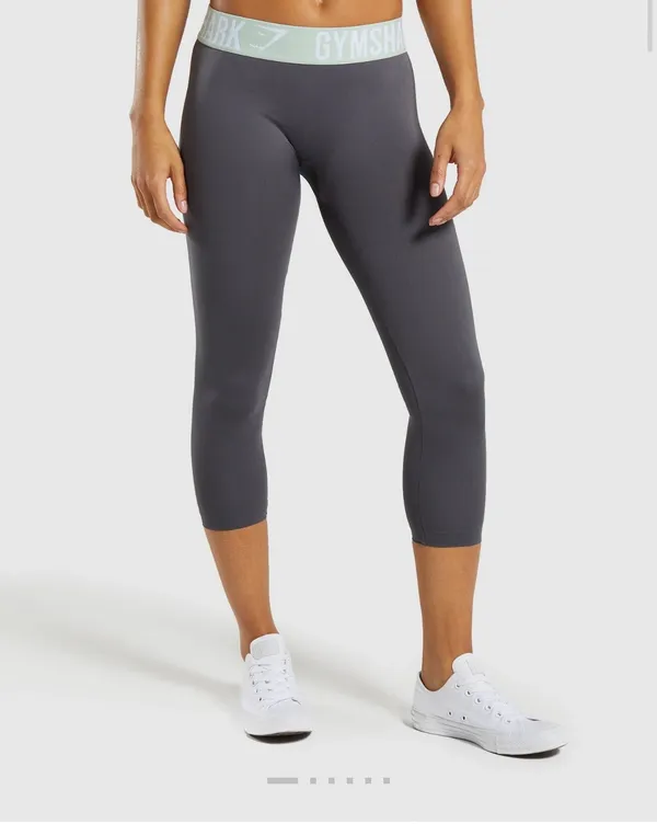 Gymshark Leggings Pistachio Cropped - Image 2
