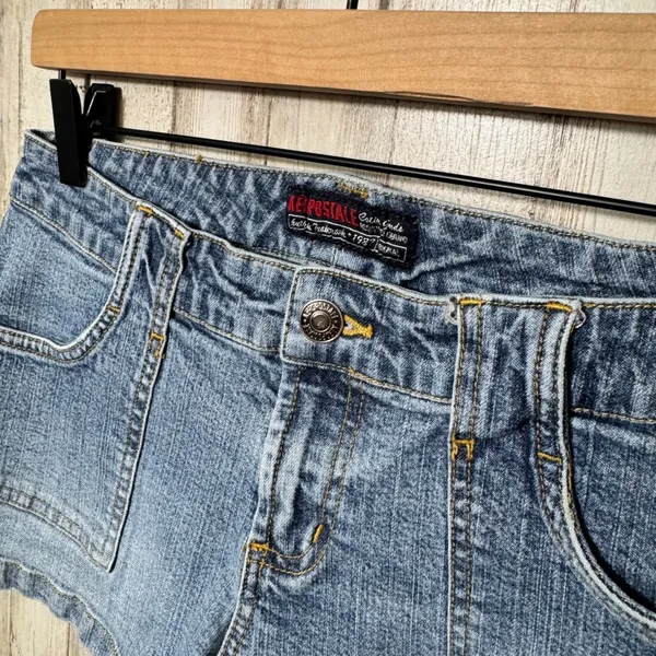 Vintage Y2k Aeropostale Denim Mini Shorts Womens Size 3/4 - Image 4
