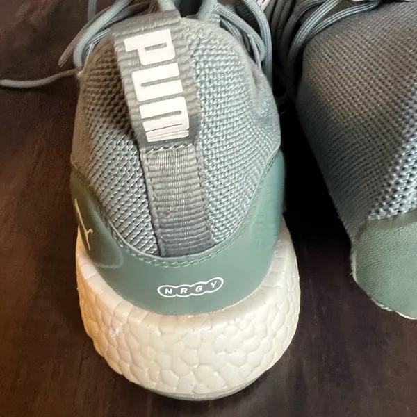 Puma women’s Olive Green Mesh Sneakers size 11 - Image 4