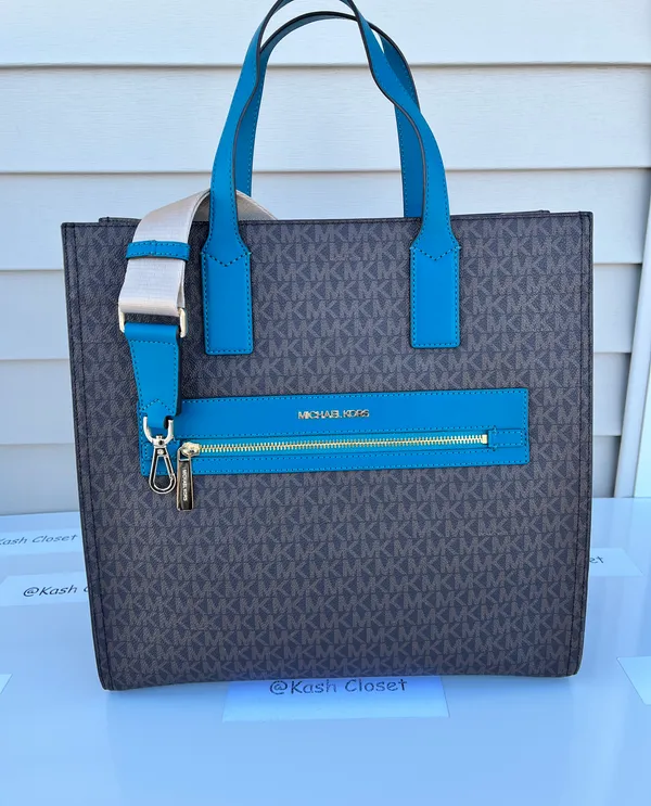 MK Kenly Large Logo Tote Bag - Lagoon - Image 2