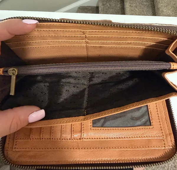 Cowhide Wallet Brown - Image 3