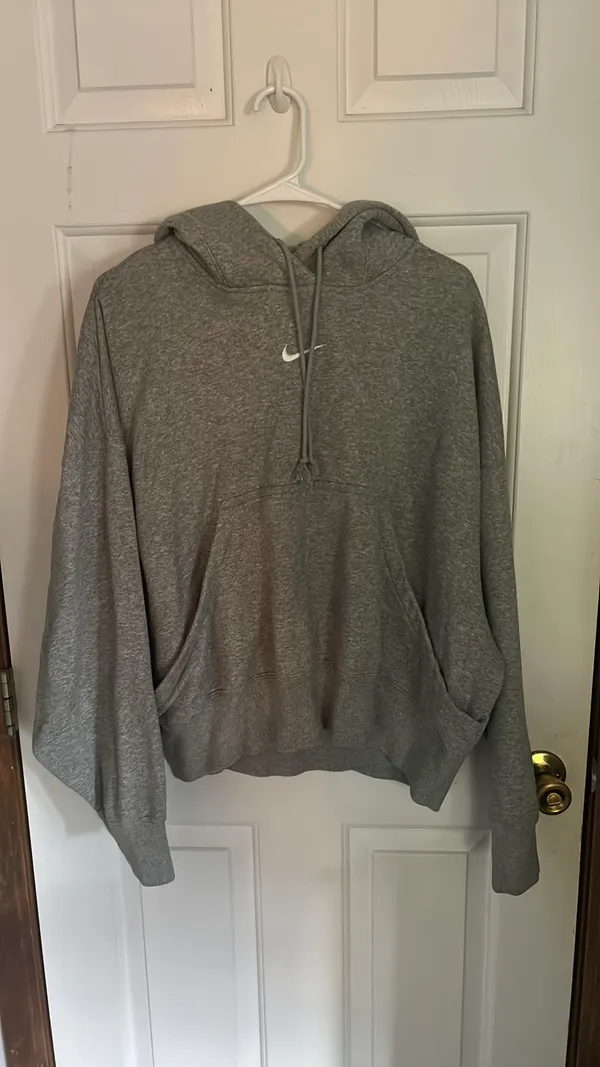 Nike Sweatshirt Grey Hoodie - Image 2