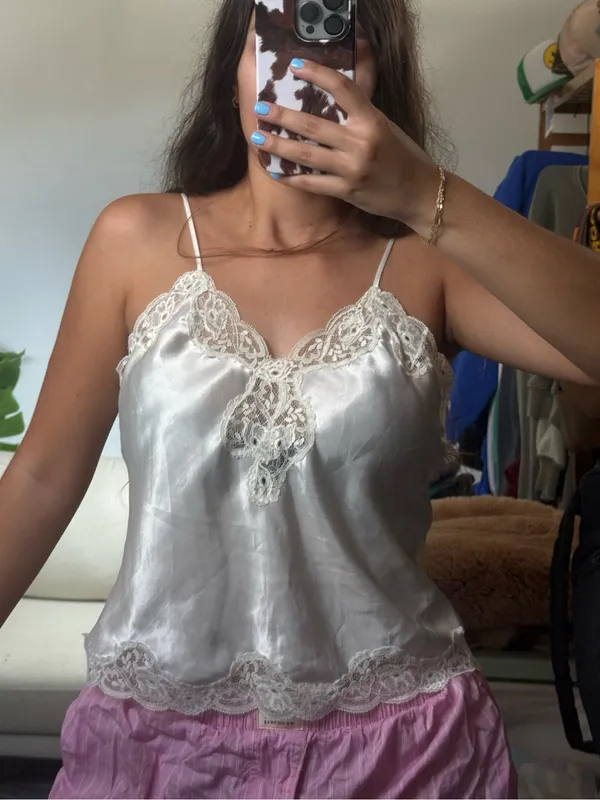 Vintage Victoria’s Secret Lace Slip Top Size medium - Image 10