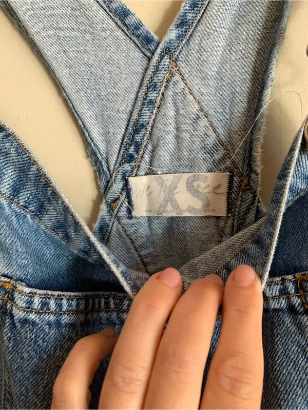 We The Free Denim Blue Overalls Women Size XS Outfit Clothing Pants Bottoms - Image 3