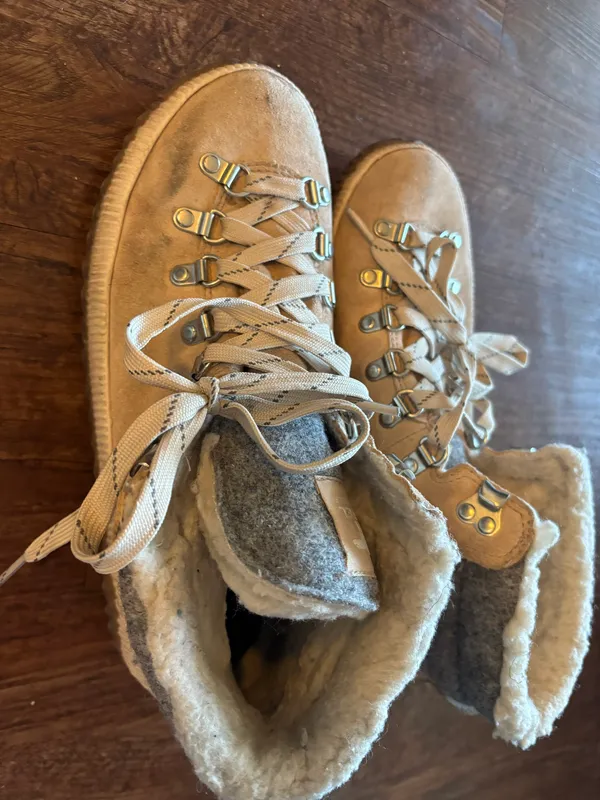 Sorrel Snow Boots Size 9 - Image 6