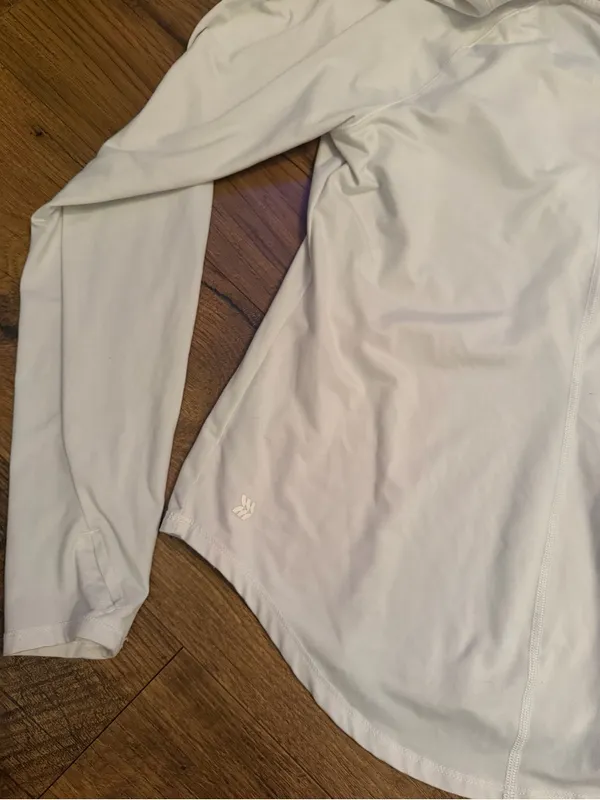 All in motion white long sleeve - Image 3