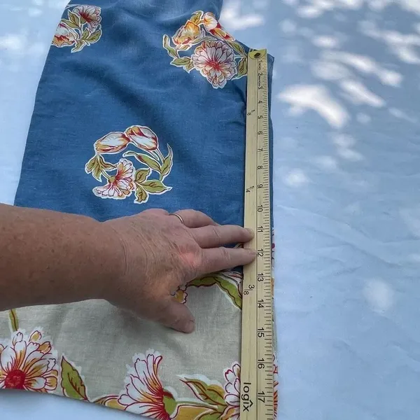 Hearts of Palm size 10 linen blend top and wide leg capris. - Image 12