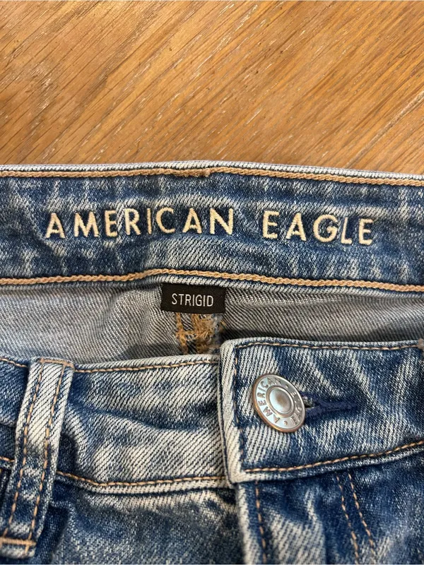 American Eagle Strigid Mom Jeans, 8 - Image 5