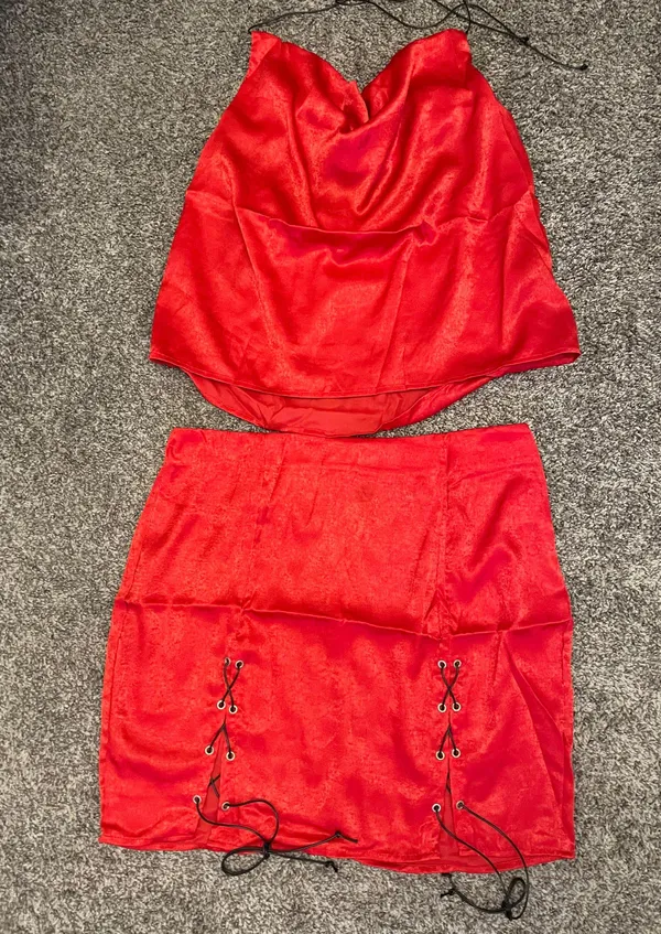Two pieces red Top and skirt set NEW - Image 7
