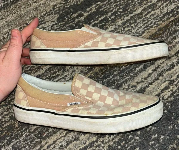 Vans Pink and White Slip-On Sneakers with Checkered Pattern - Image 5