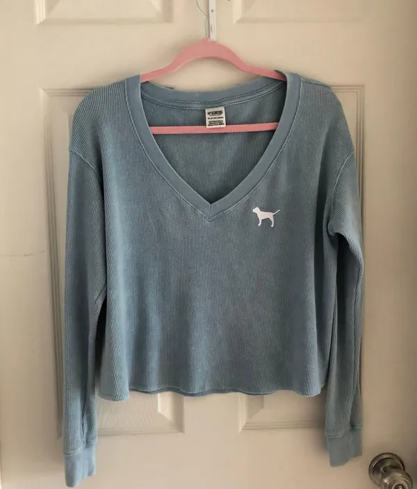PINK Victoria’s Secret Long-sleeve Tee - Image 2