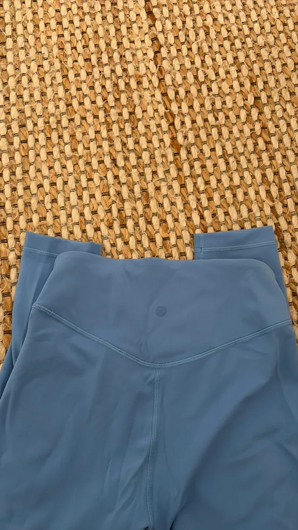 Lululemon Wunder Under Leggings - Image 3